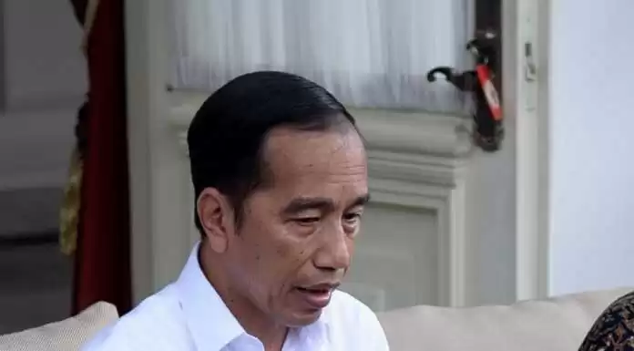 Presiden Jokowi Minta Masyarakat dan Media Jaga Privasi Korban COVID 19