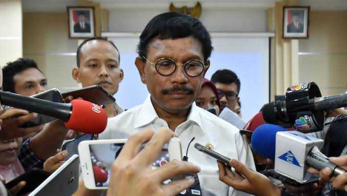 Indonesia Siaga COVID 19, MENKOMINFO Minta Media Tak Sebarkan Kepanikan Terkait COVID 19 (kominfo.go.id)