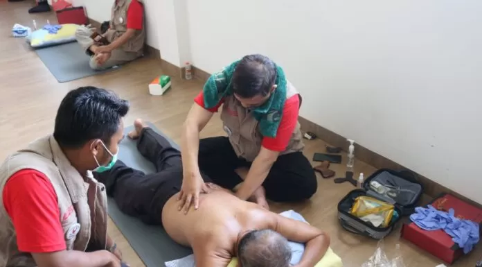 Perayaan Maulid Nabi, Yayasan Rindang Indonesia Mengadakan Kegiatan Santunan dan Terapi Kesehatan Tradisional Gratis