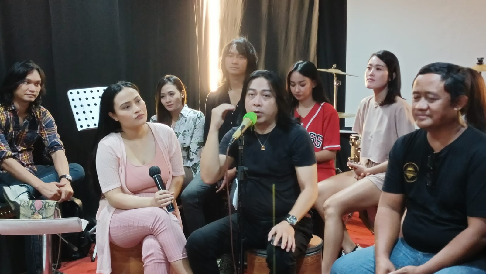 RVM Record Bakal Rilis Kompilasi Single Perdana dan Konser Mini Lestarikan Karya Besar Murry Koes Plus